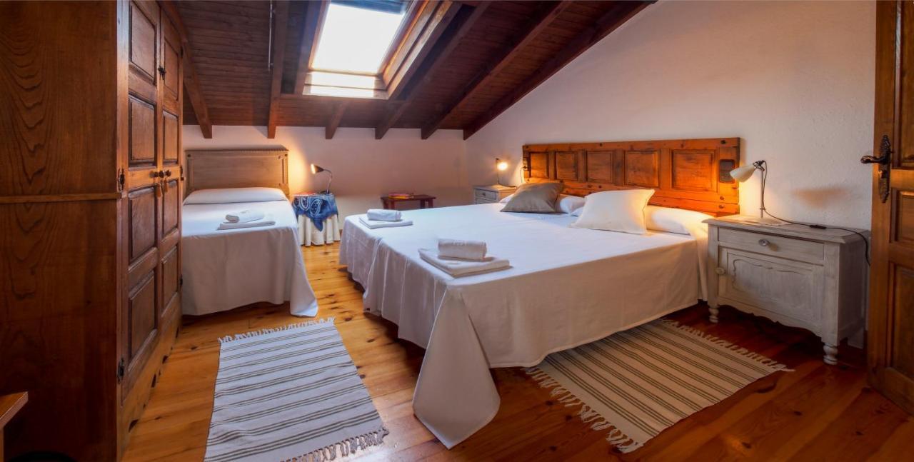 Casa De La Montana Albergue Turistico Avin Bagian luar foto