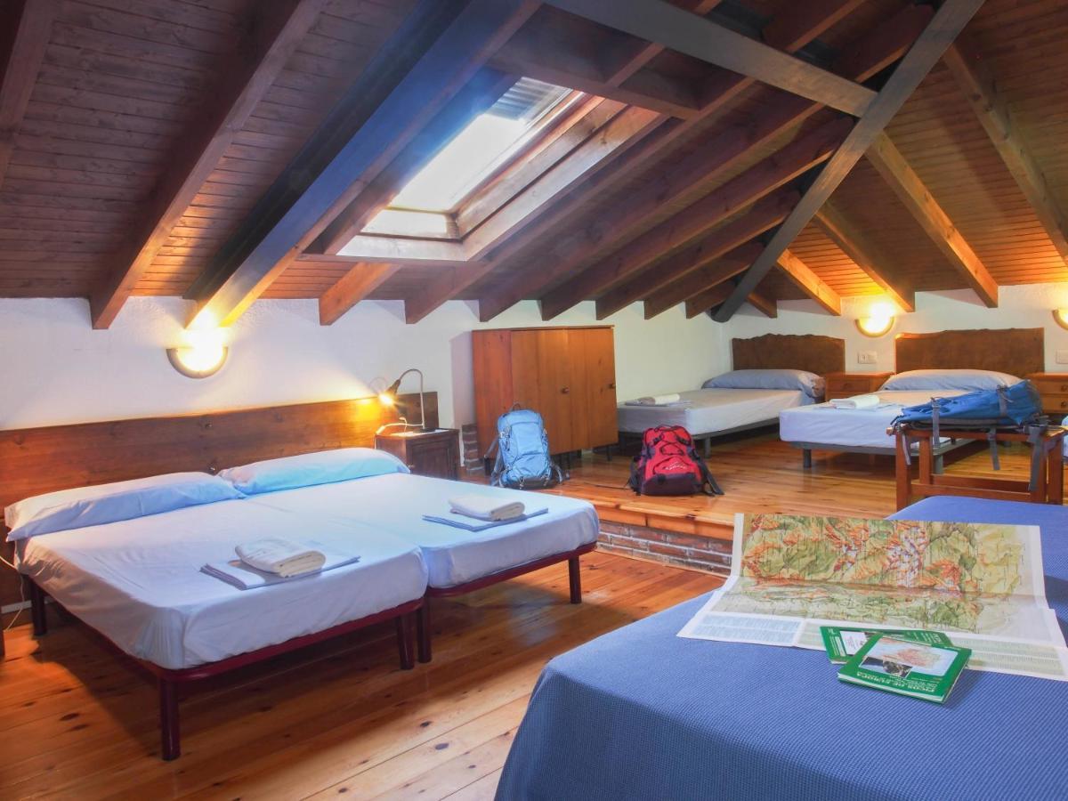 Casa De La Montana Albergue Turistico Avin Bagian luar foto