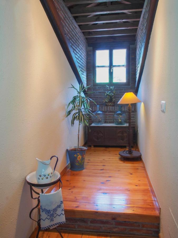 Casa De La Montana Albergue Turistico Avin Bagian luar foto