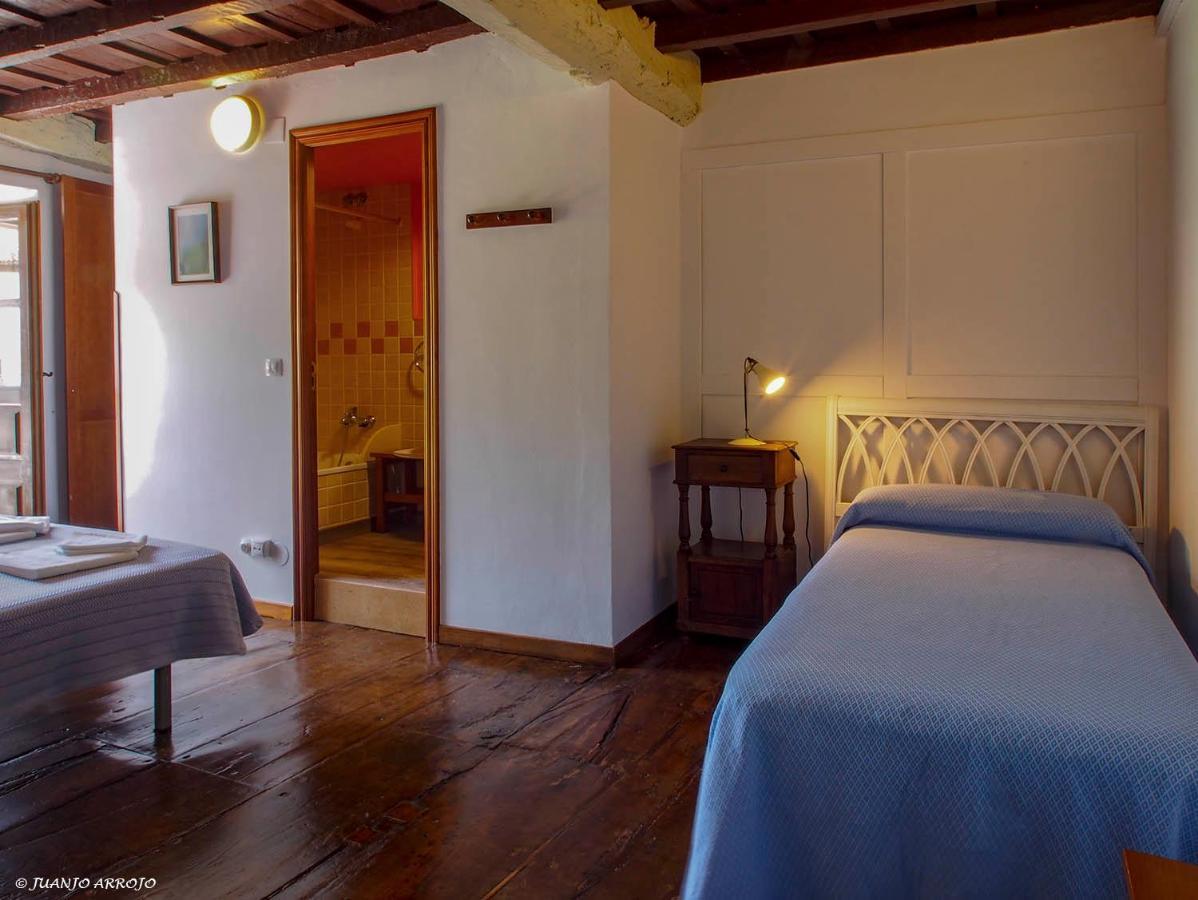 Casa De La Montana Albergue Turistico Avin Bagian luar foto