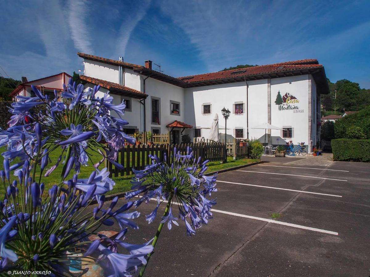 Casa De La Montana Albergue Turistico Avin Bagian luar foto