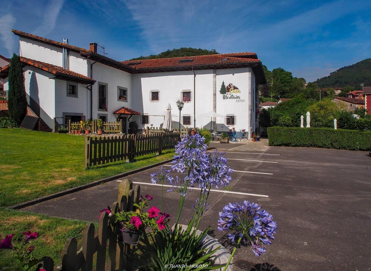 Casa De La Montana Albergue Turistico Avin Bagian luar foto